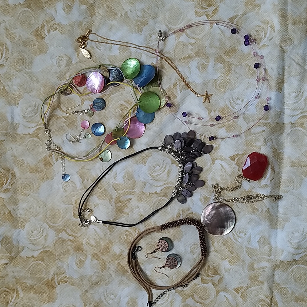 Assorted Avon jewelry